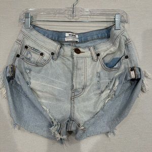 One Teaspoon jeans short. Excellent condition.